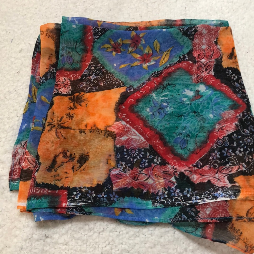 Scarf - Picture 1 of 1
